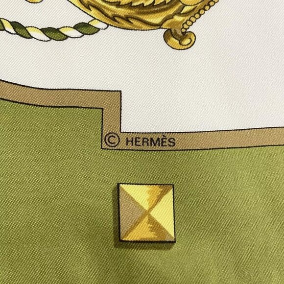 100% Authentic HERMES Carre 90 Cream Khaki Multi Scarf 225-12124 - Picture 2 of 4